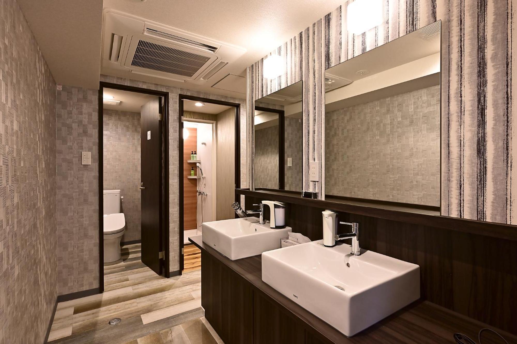 Hotel Tomariya Ueno Токио Экстерьер фото
