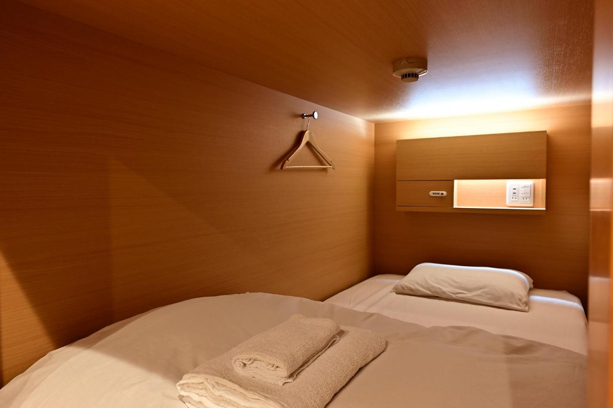 Hotel Tomariya Ueno Токио Экстерьер фото